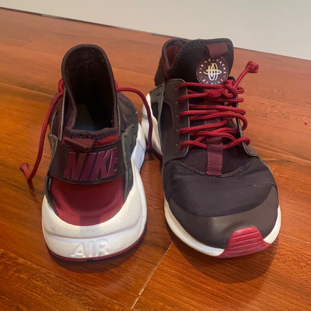 Nike shoes